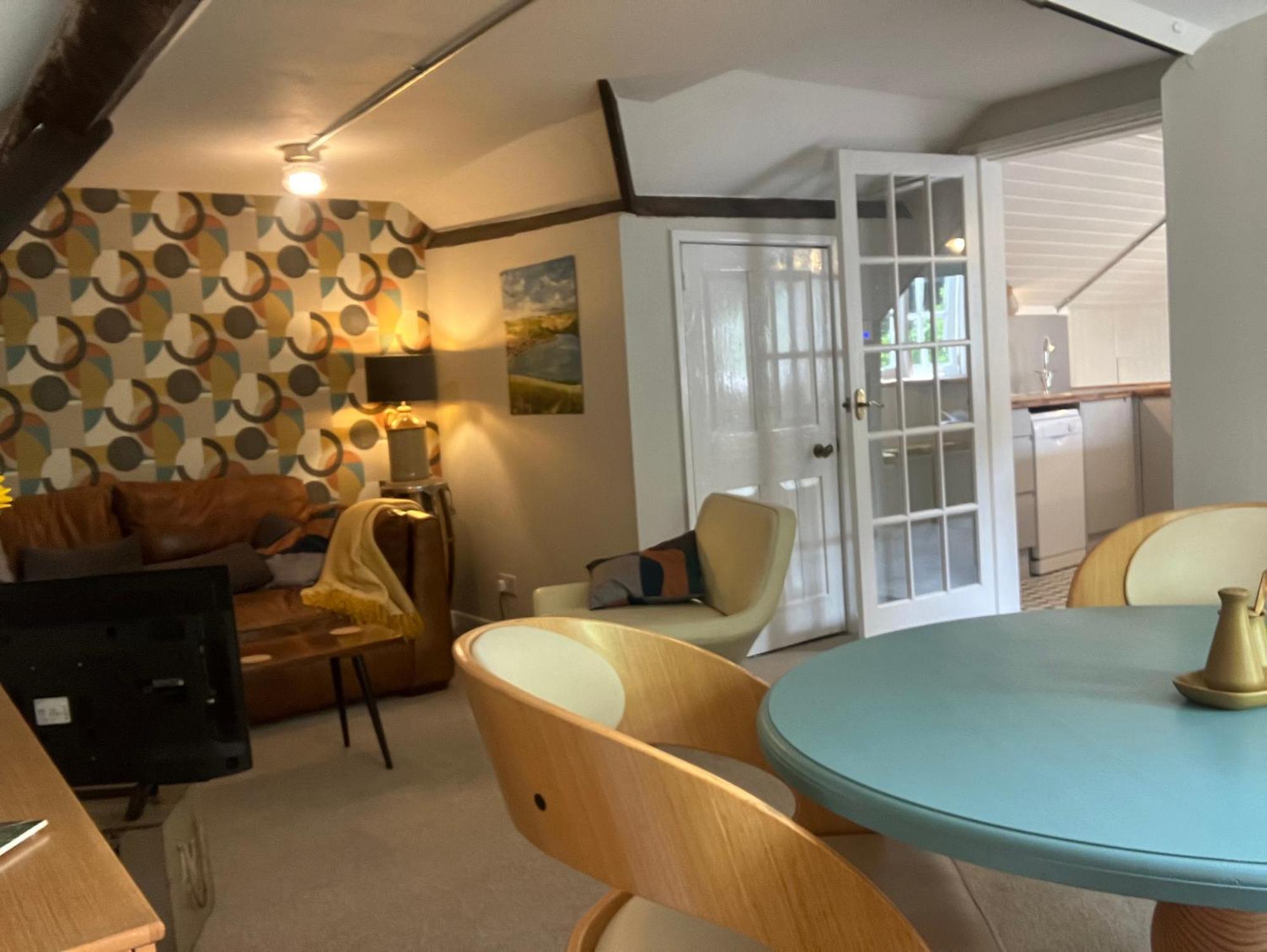 The Coach House - Trinity Lodge Dorchester Bagian luar foto